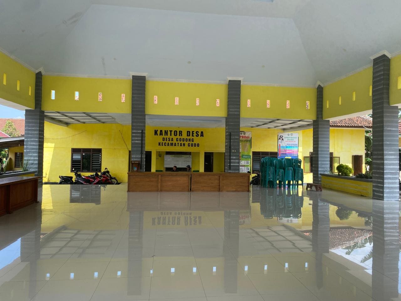 img img-thumbnail img-responsive